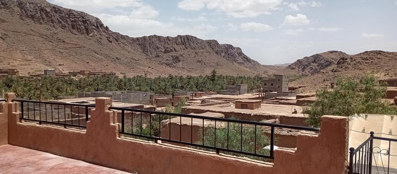 Restaurant Tissili  Oasis De 2* Fint
